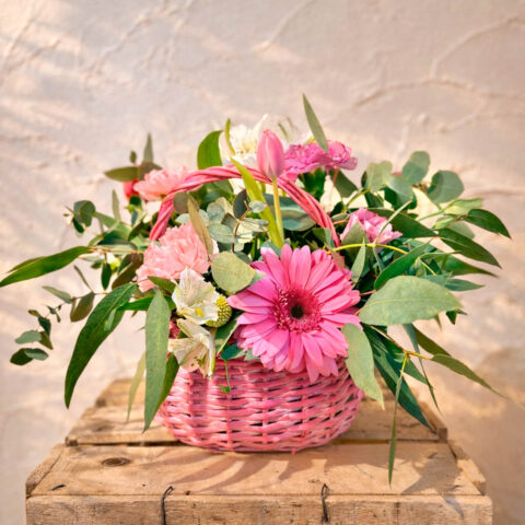 Cesta con flores