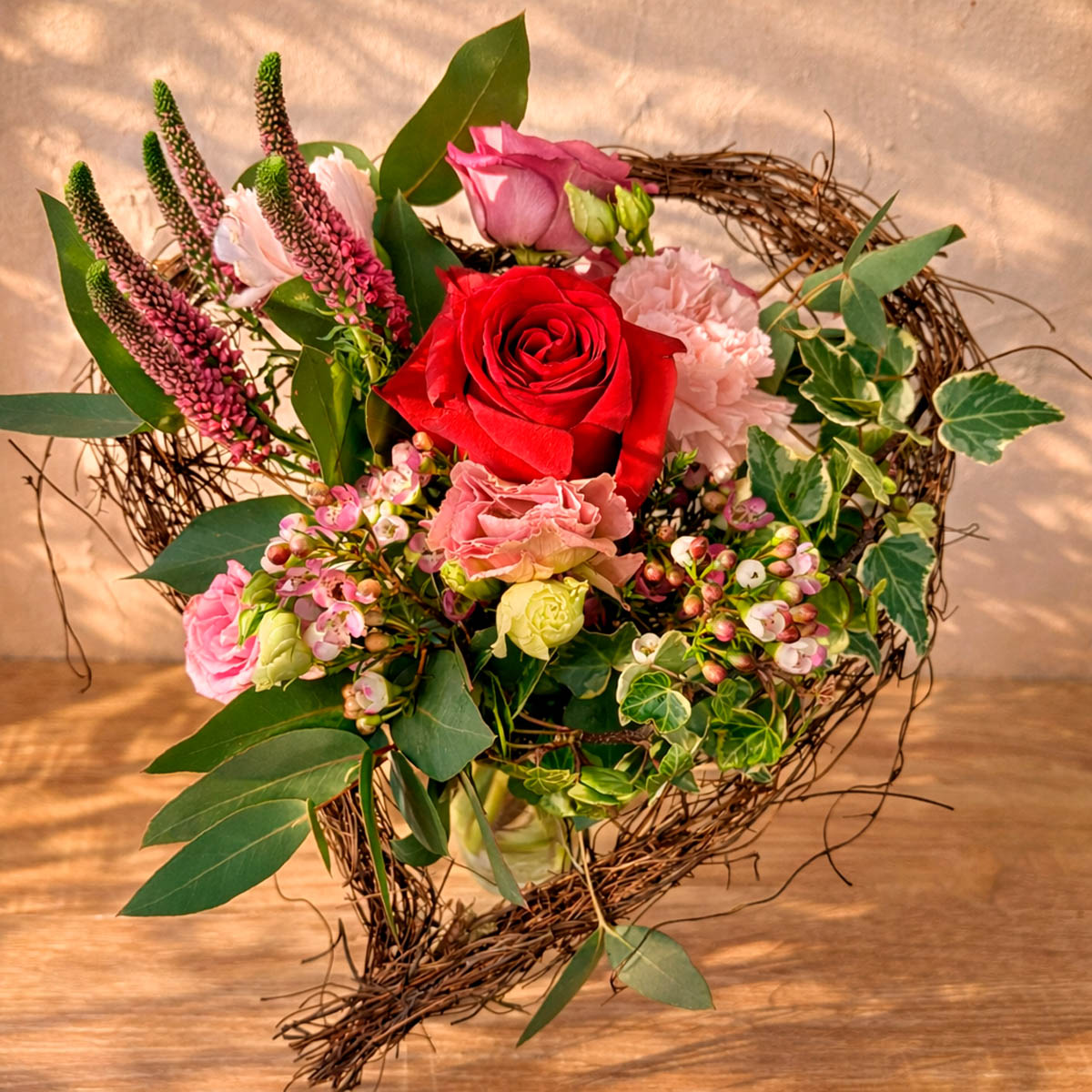 Corazón con flores