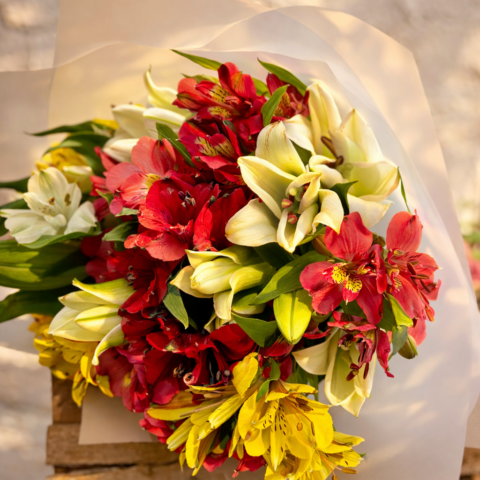 Liliums y alstroemerias