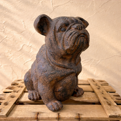 Buldog frances efecto piedra envejecida