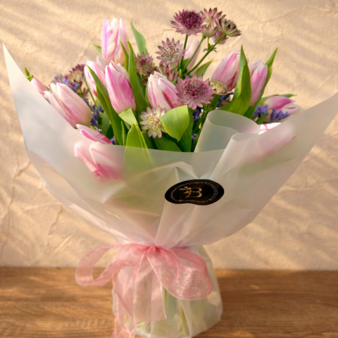 Primavera suave con depósito de agua